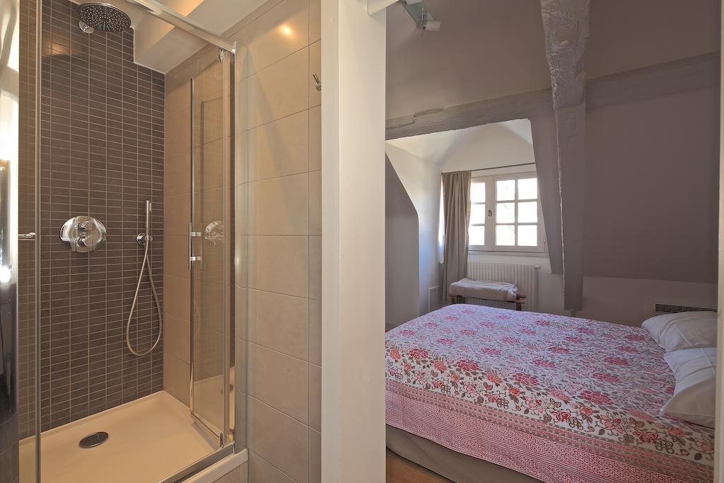 Hotel De Biencourt Azay-le-Rideau Pokoj fotografie